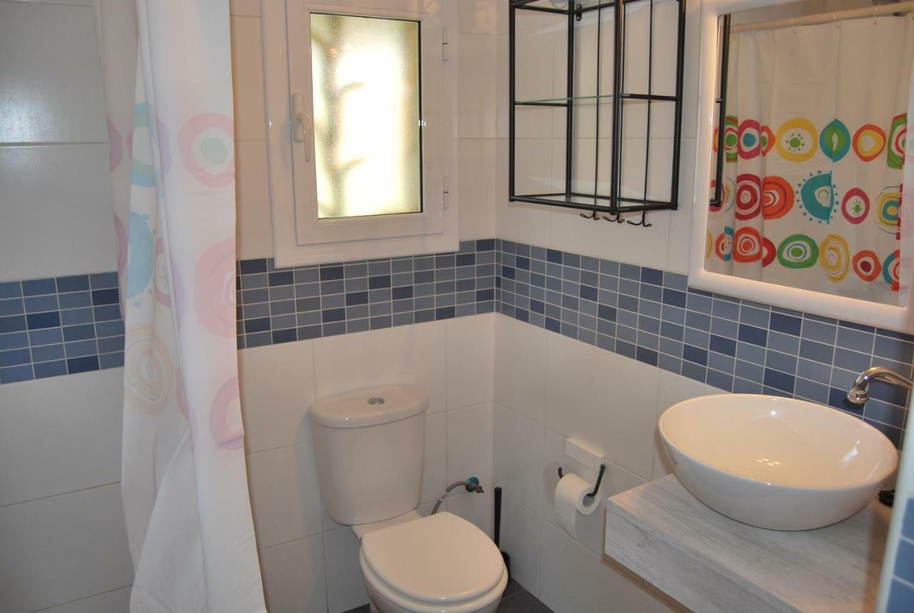 Sunny Holiday Home Creixell Esterno foto