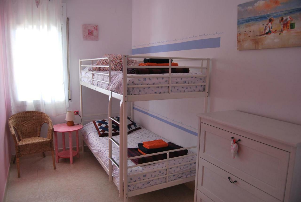 Sunny Holiday Home Creixell Esterno foto